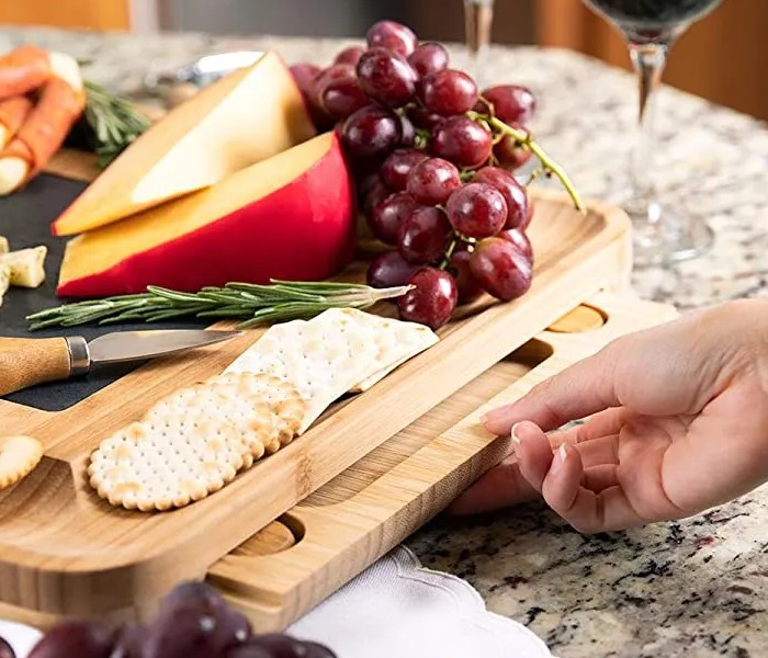 Space-Saving PULL-OUT drawer